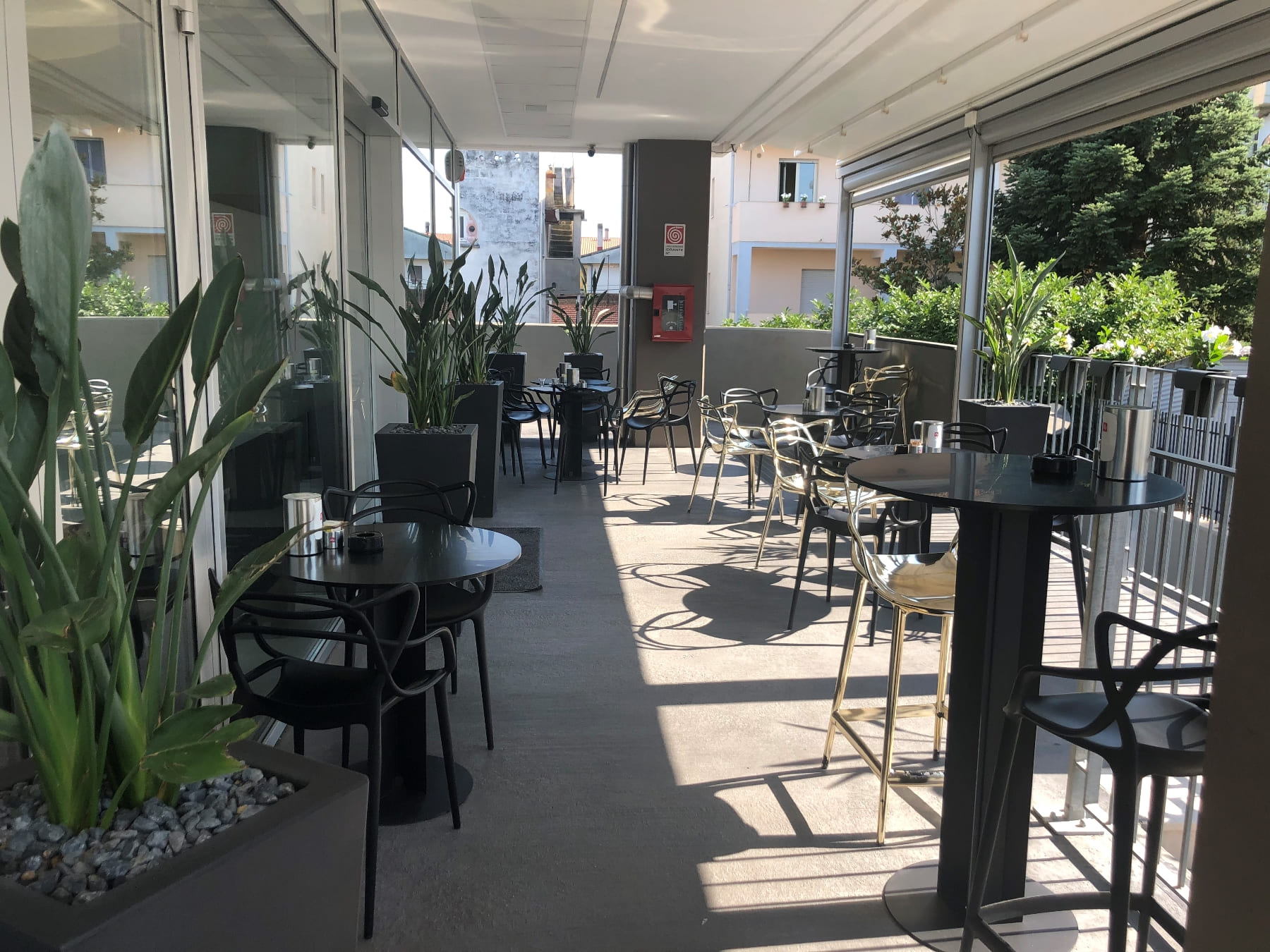 Terraza Esterno di Vanity Cafe